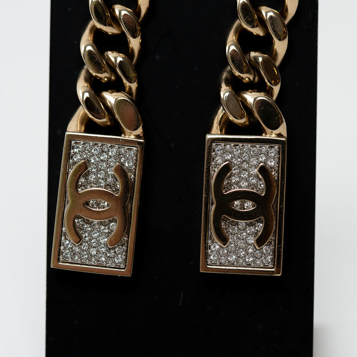 Pre-Loved Chanel™ Gold Tone Chain Crystal Embellished Logo Charm Earring