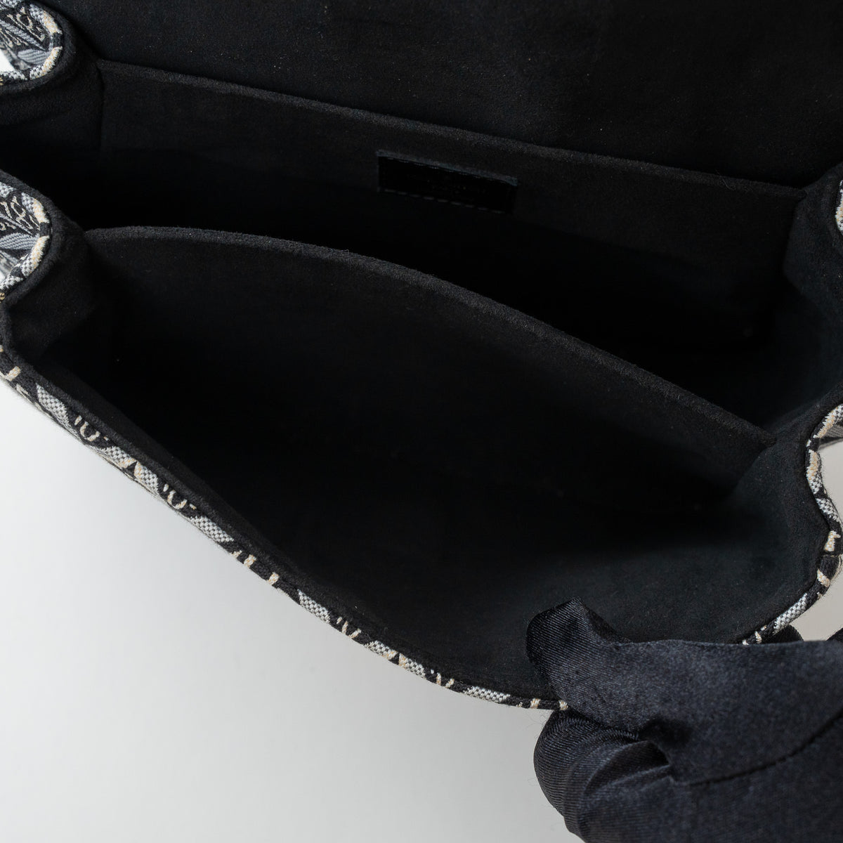 Louis Vuitton Grey and Black Canvas Jacquard 1985 MM Pochette Metis Handbag