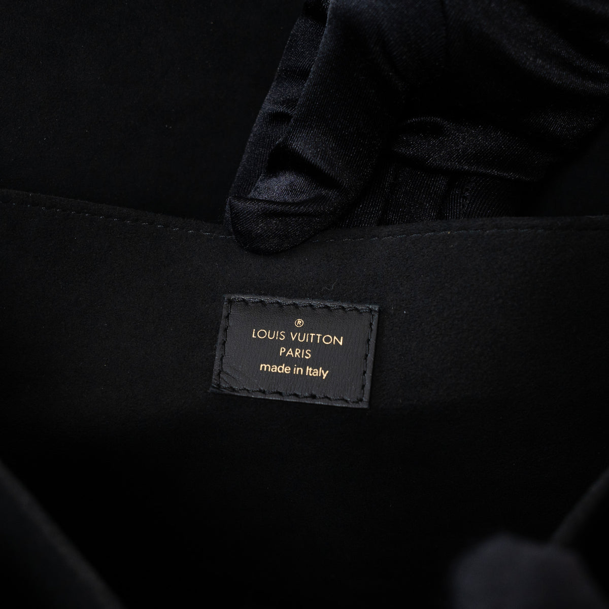 Louis Vuitton Grey and Black Canvas Jacquard 1985 MM Pochette Metis Handbag