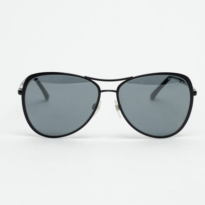 Pre-Loved Chanel™ Black Aviator Sunglasses