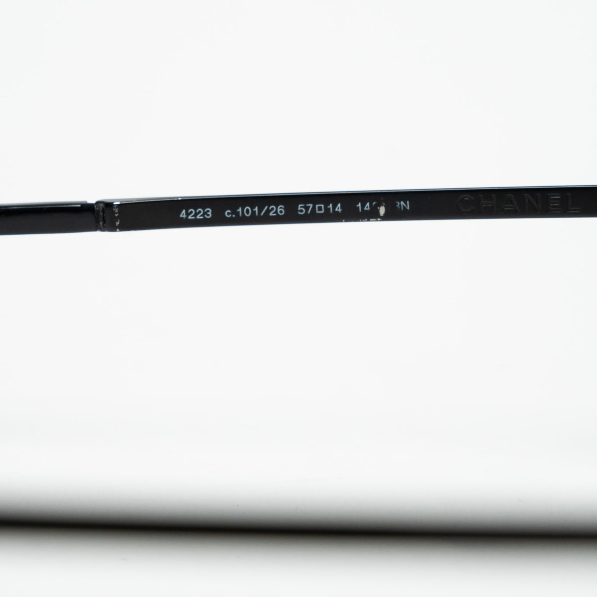 Pre-Loved Chanel™ Black Aviator Sunglasses