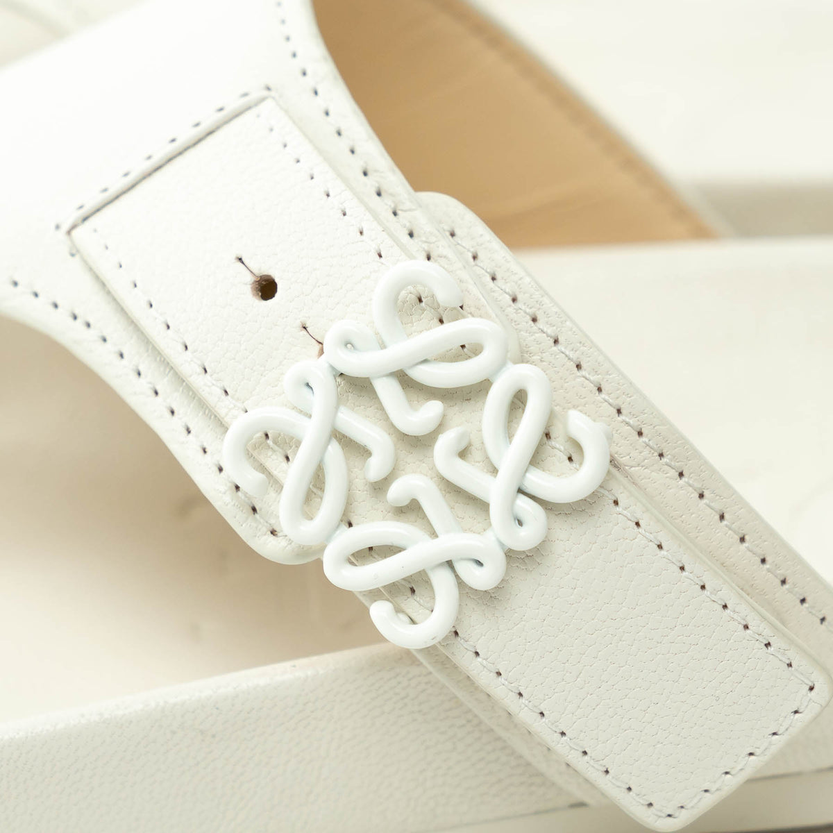 Loewe White Leather Sandals Size 39