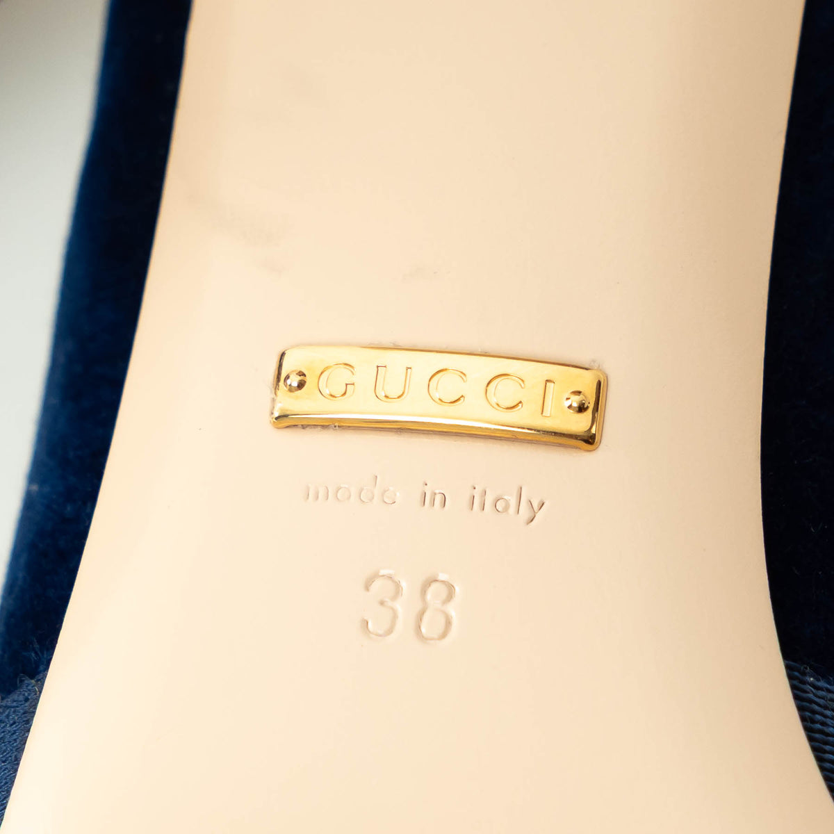 Gucci Blue Velvet Mules with Crystal Embellished Heel Size 38