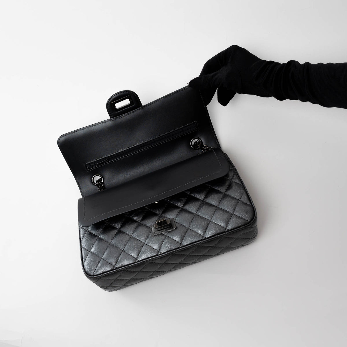 Pre-Loved Chanel ™ Metallic Grained Leather Medium 2.55 Flap Bag