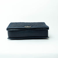 Pre-Loved Chanel™ Navy Grained Leather Extra Large Boy Bag