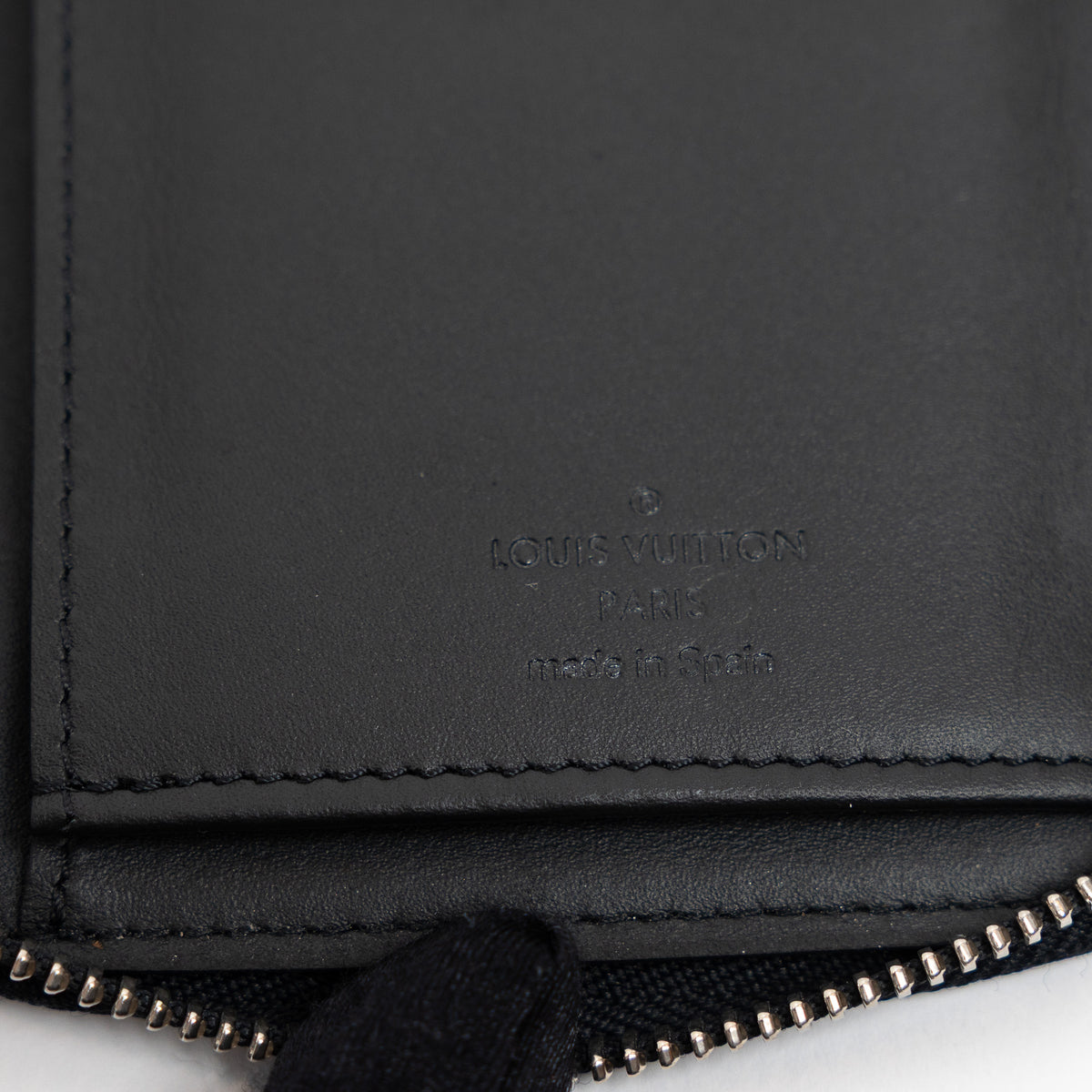 Louis Vuitton Damier Graphite Canvas Camouflage Zippy Wallet