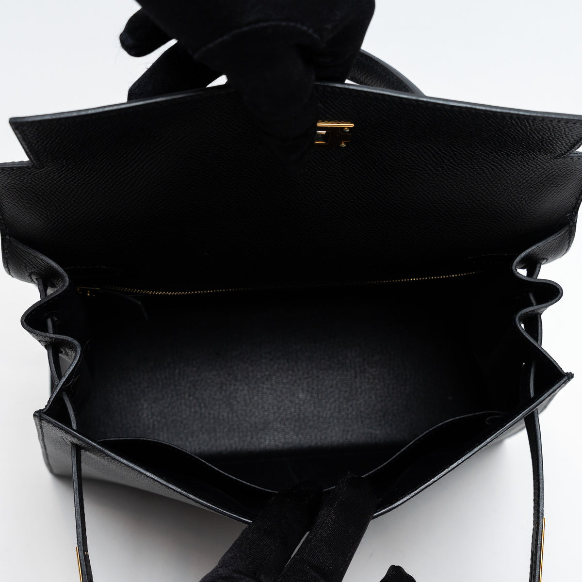 Hermes Black Veau Epsom Leather Kelly II Sellier 28