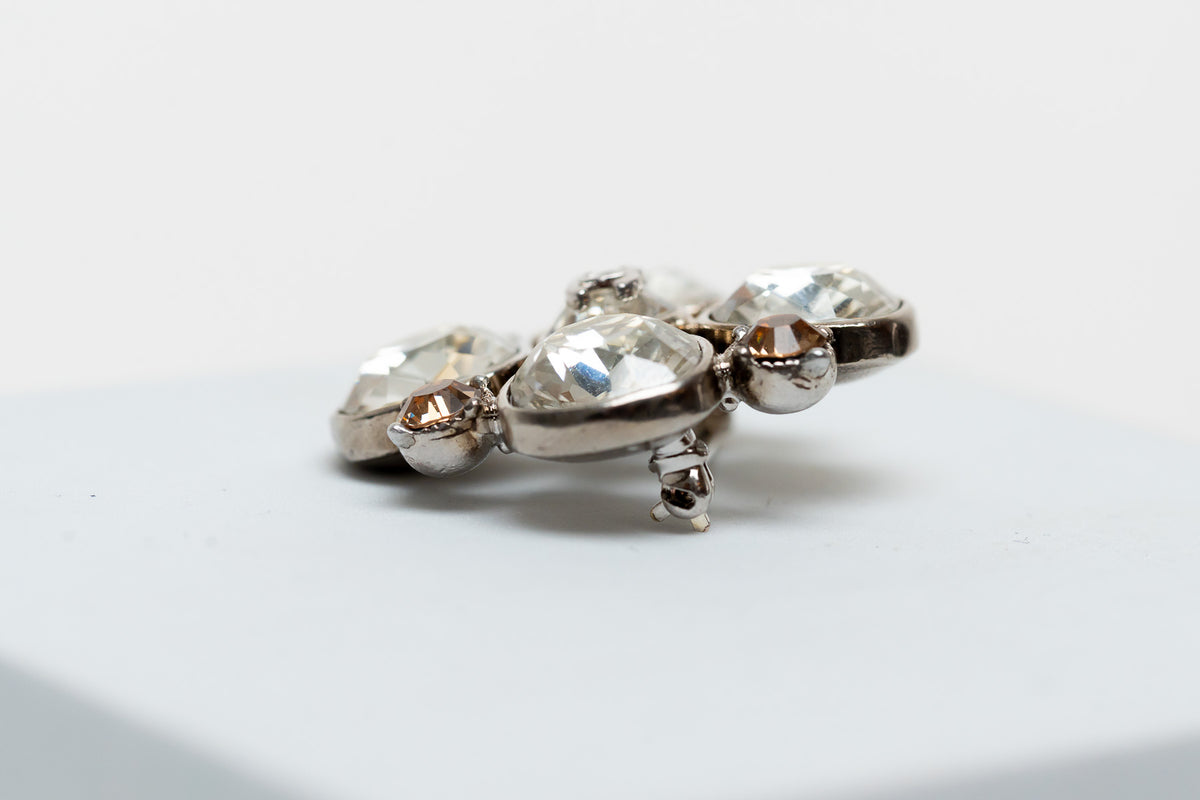 Pre-Loved Chanel ™ Silver-Tone Crystal Brooch