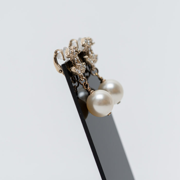 Pre-Loved Chanel™ Pearl Drop Clip-on Earrings with Crystal and Pearl Embellishments