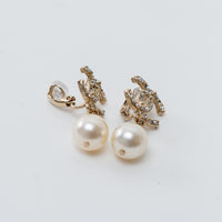 Pre-Loved Chanel™ Pearl Drop Clip-on Earrings with Crystal and Pearl Embellishments