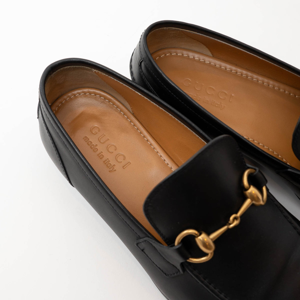 Gucci Black Leather Gold Horsebit Loafers Size 7 Mens / 40 ladies