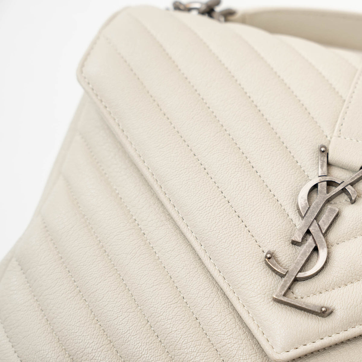 Saint Laurent Cream Chevron Quilted Leather Matelasse Medium College bag