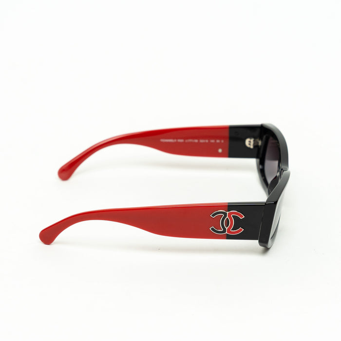 Pre-Loved Chanel™ Black and Red Square Frame Sunglasses