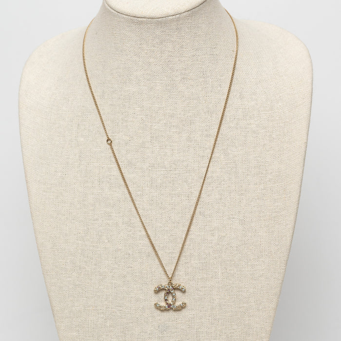 Pre-Loved Chanel™ Gold Tone Interlocking Logo Pendant Inset with Multicolor Crystals