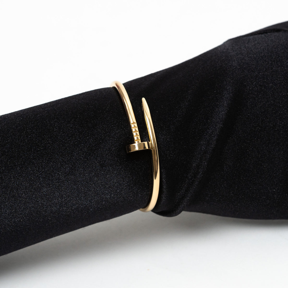 Cartier 18k Yellow Gold Juste un Clou Bracelet Size 16