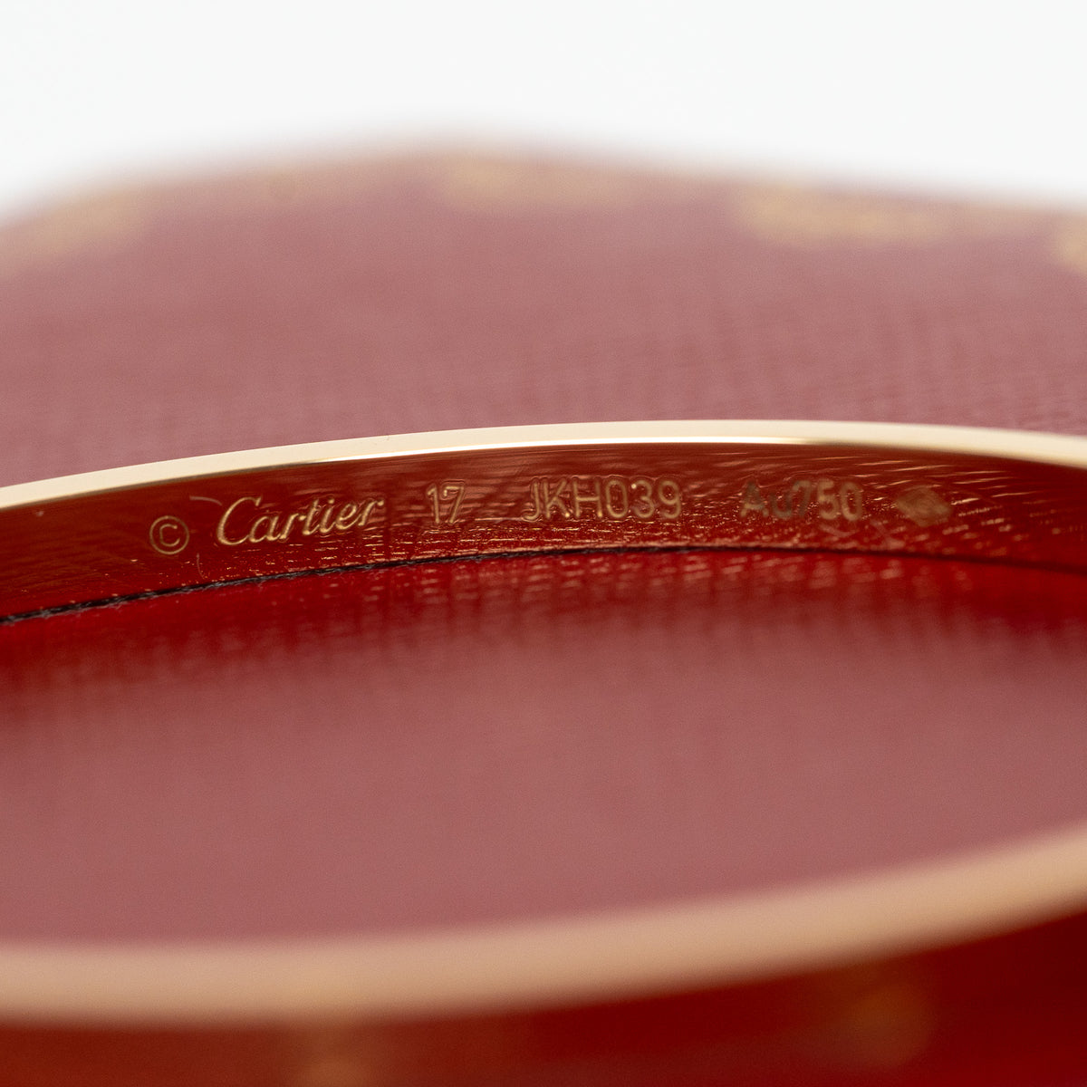 Cartier 18k Yellow Gold Thin Love Bracelet Size 17
