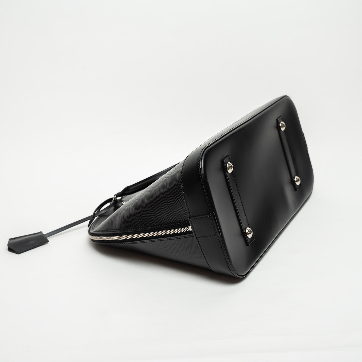 Louis Vuitton Black Epi Leather GM Alma Handbag