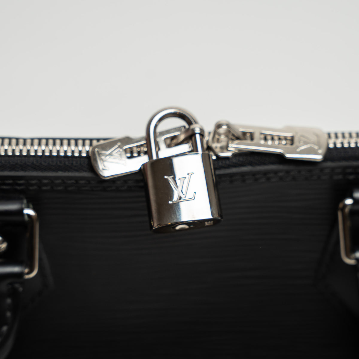 Louis Vuitton Black Epi Leather GM Alma Handbag