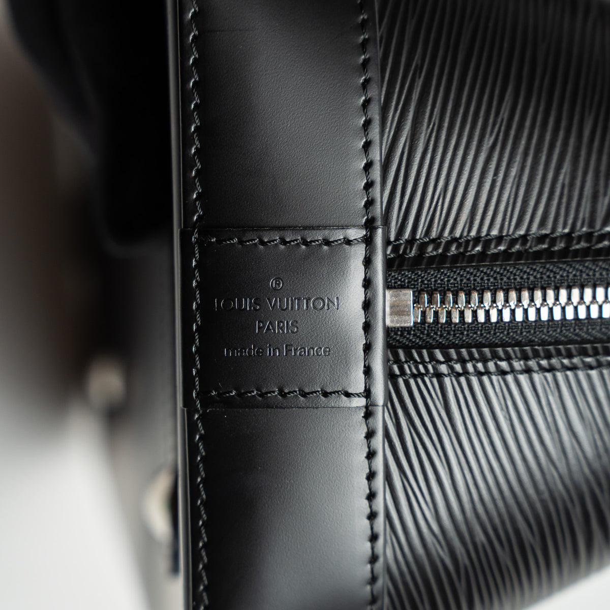 Louis Vuitton Black Epi Leather GM Alma Handbag