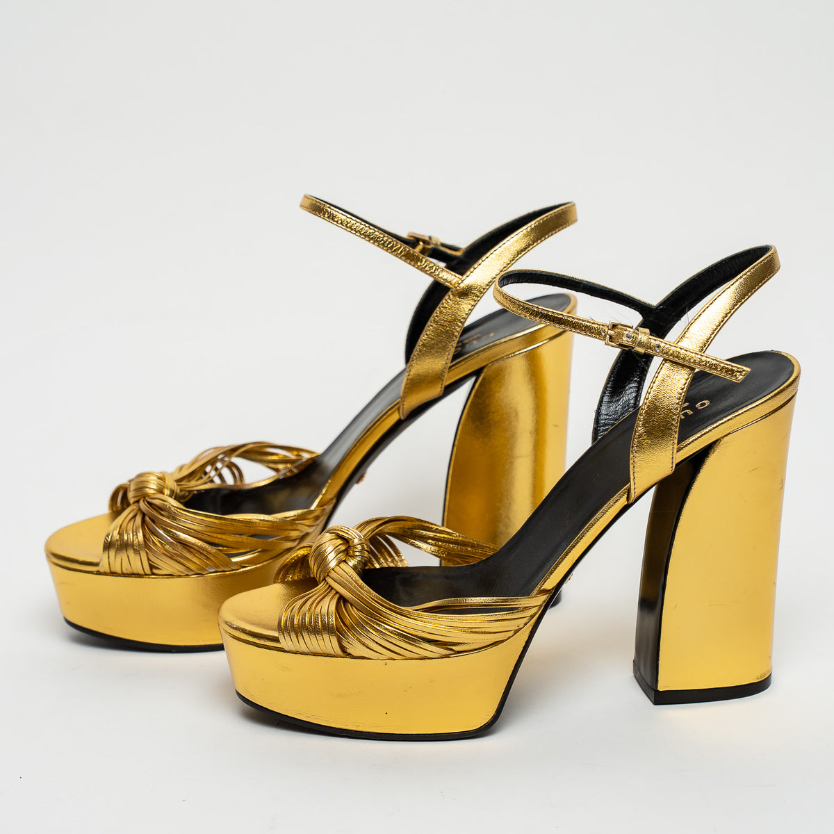 Gucci Gold Metallic Leather Pumps Size 38.5