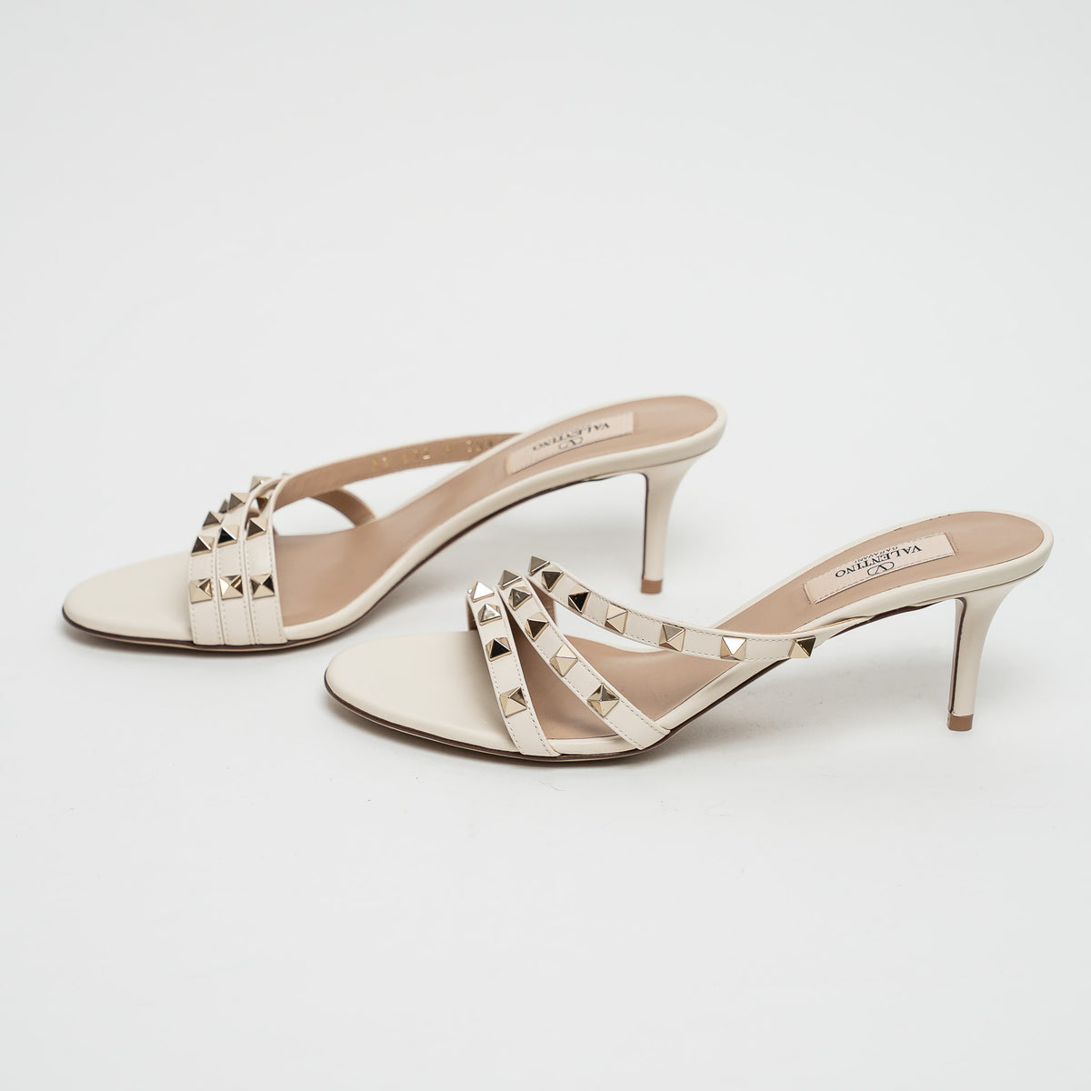 Valentino Ivory Leather Rockstud Sandals Size 38.5