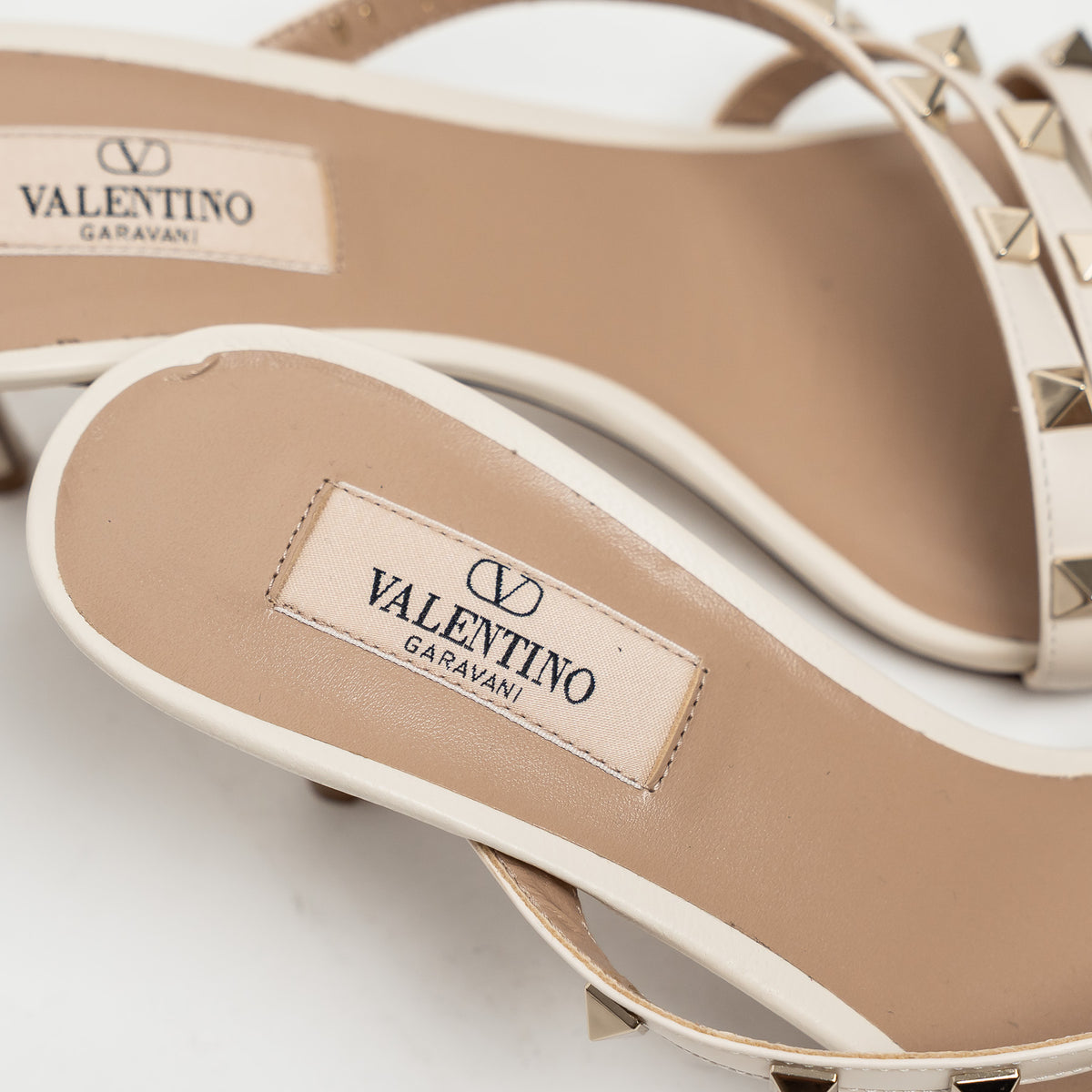 Valentino Ivory Leather Rockstud Sandals Size 38.5