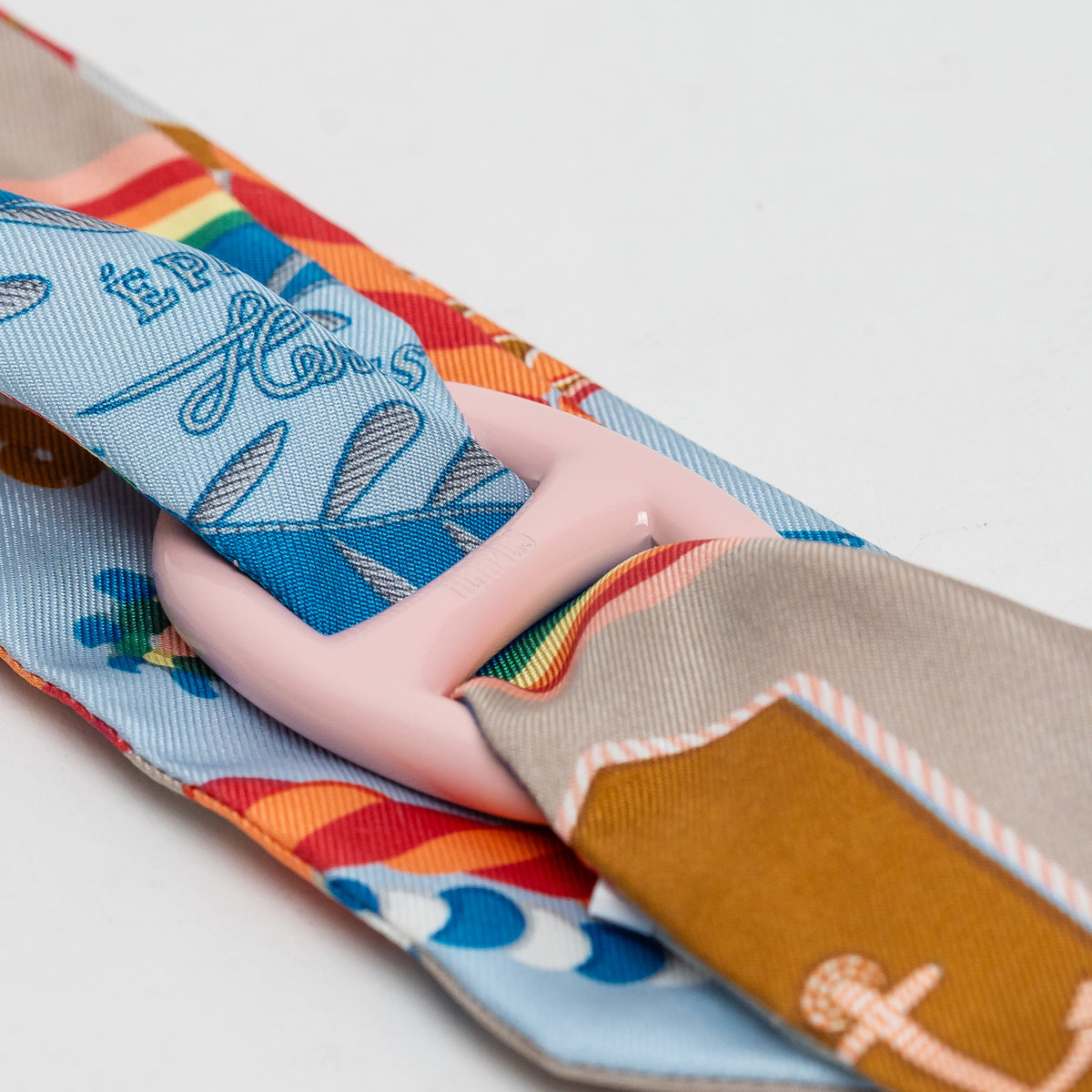 Hermes Pink Lacquer Chaine D'Ancre Scarf Ring