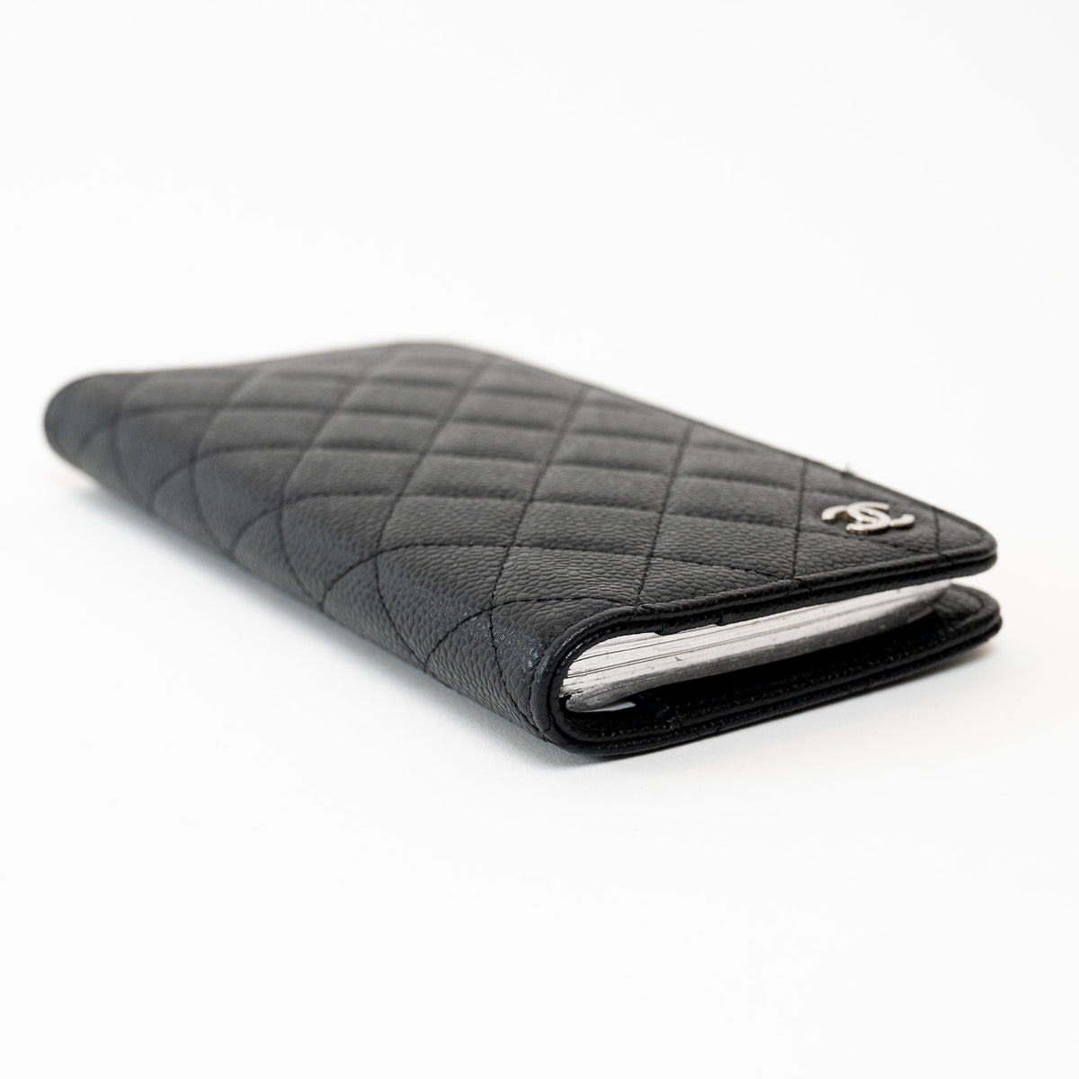 Pre-Loved Chanel™ Black Pebbled Leather Small Agenda
