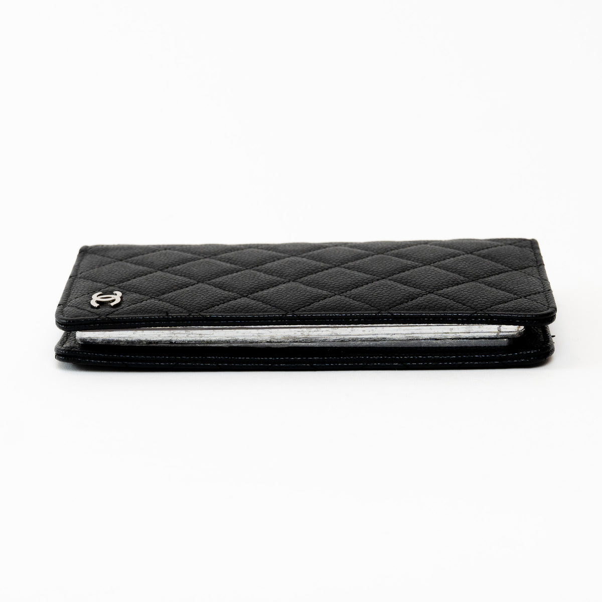 Pre-Loved Chanel™ Black Pebbled Leather Small Agenda
