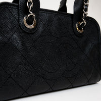 Pre-Loved Chanel™ Black Pebbled Leather Bowling Bag