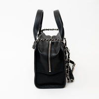 Pre-Loved Chanel™ Black Pebbled Leather Bowling Bag