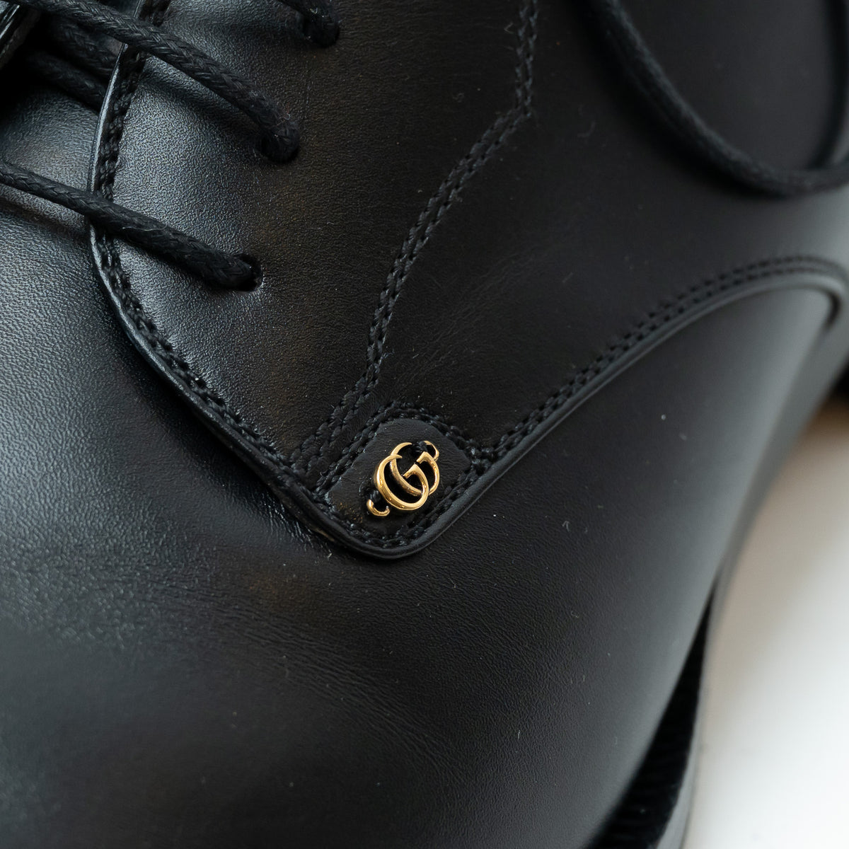 Mens Gucci Black Smooth Leather Dress Shoe Size 8.5