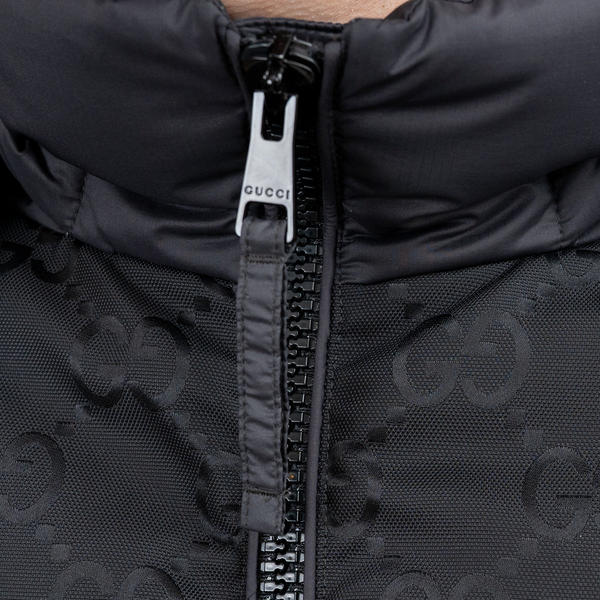 Gucci Black Puffer Jacket With Monogram Details Size 48