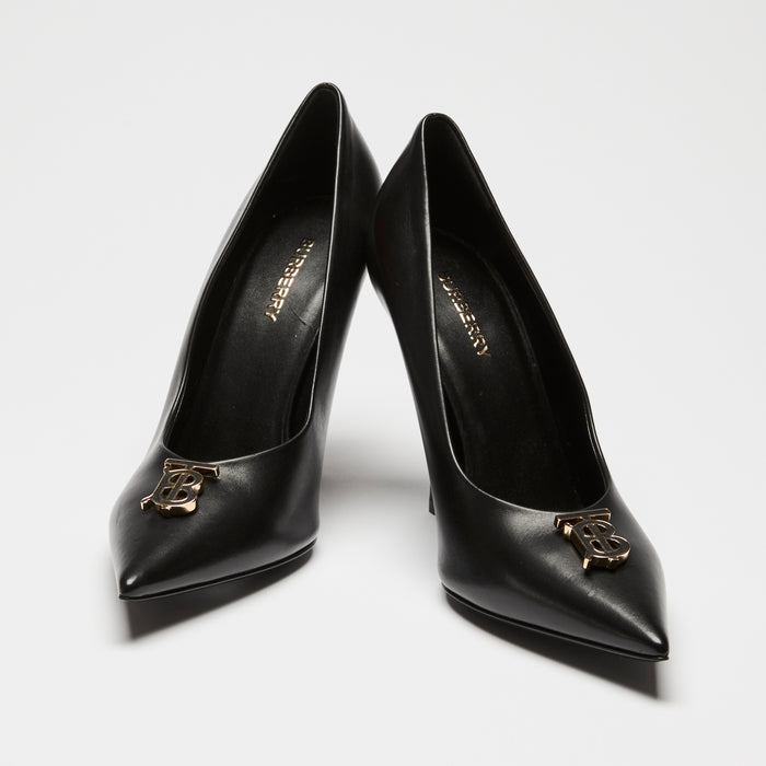 Burberry Black Smooth Leather Pumps Size 39.5