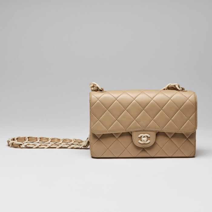 Pre-Loved Chanel ™ Beige Quilted Single Flap Bag