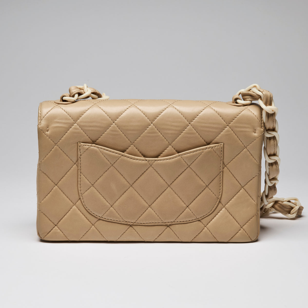 Pre-Loved Chanel ™ Beige Quilted Single Flap Bag