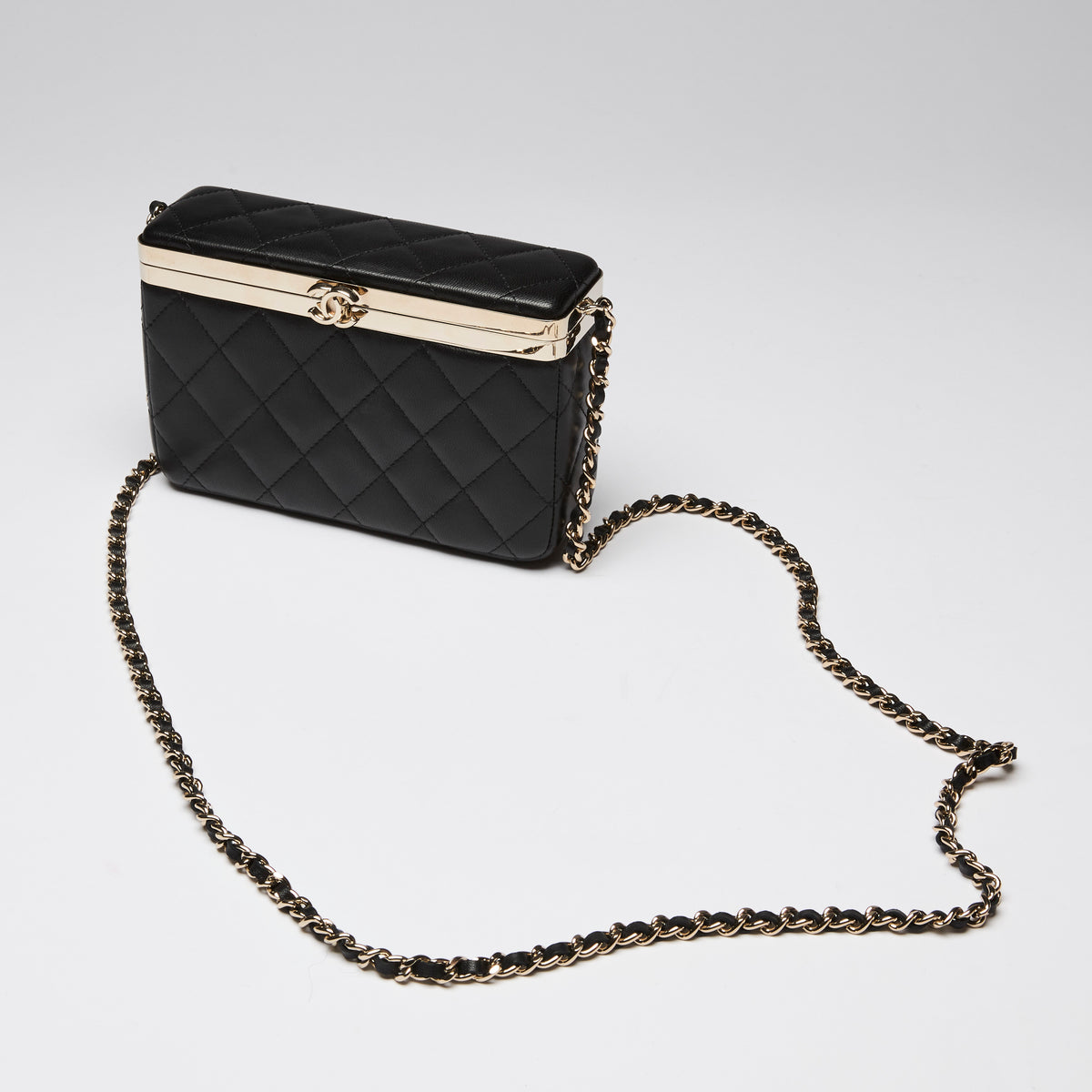 Pre-Loved Chanel™ Black Soft Leather Vanity Case