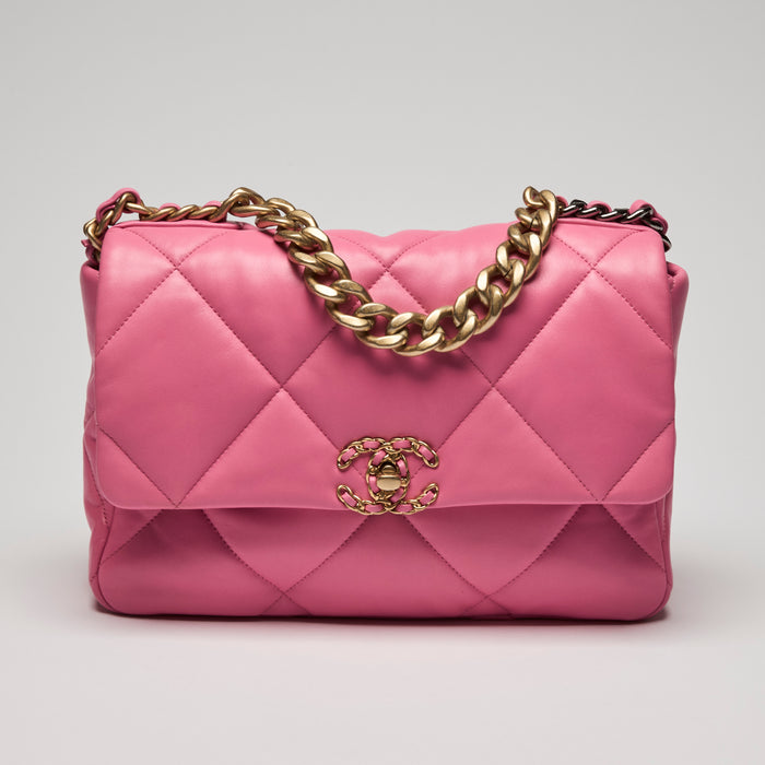 Pre-Loved Chanel™ Pink Large 19 Leather Shoulder Bag