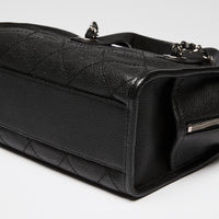 Pre-Loved Chanel™ Black Pebbled Leather Bowling Bag