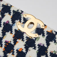 Excellent Pre-Loved Chanel Tweed Quilted Navy Blue Multicolor Small 19 Handbag (Closure)