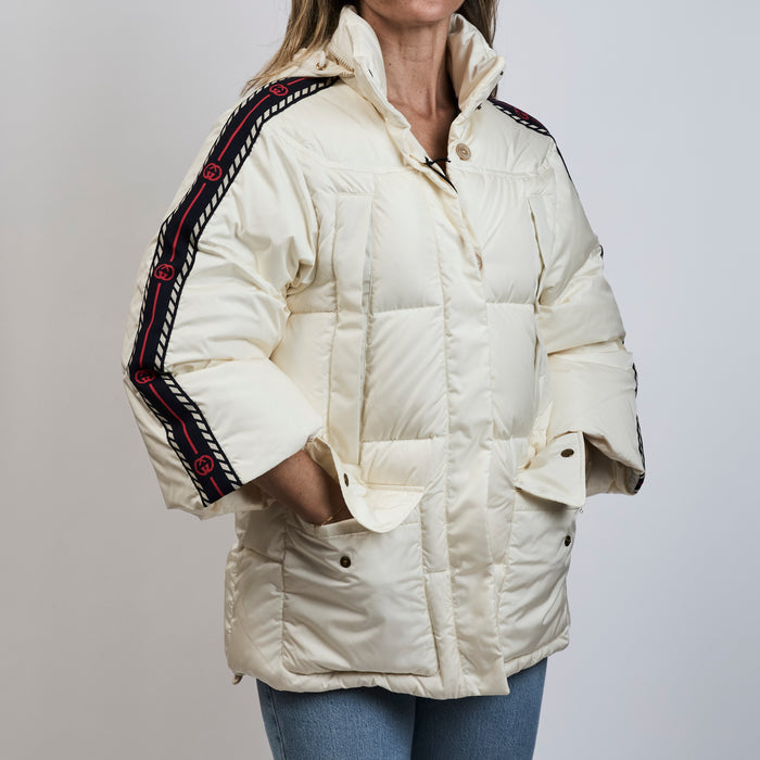 Gucci White Puffer Interlocking GG Jacket Size 38