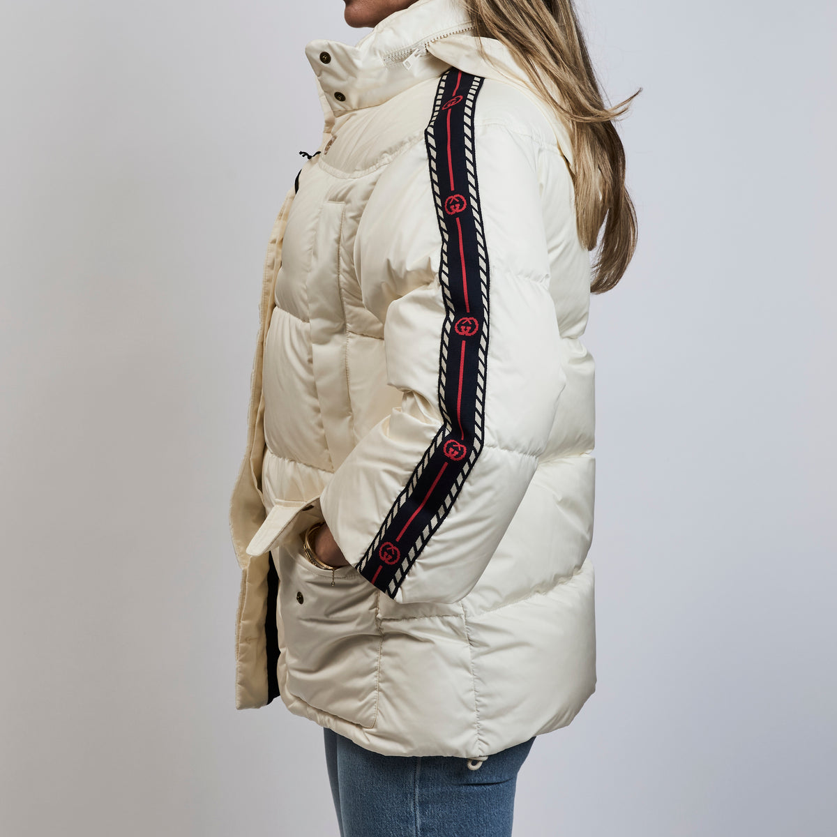 Gucci White Puffer Interlocking GG Jacket Size 38