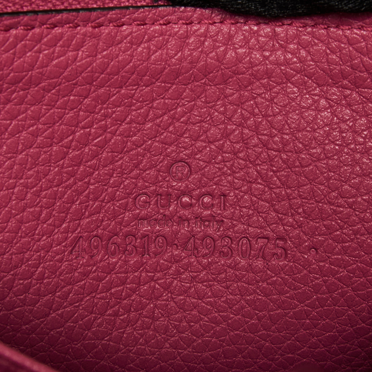 Grained Calfskin Logo Zip Around Card Case Box Pink Green