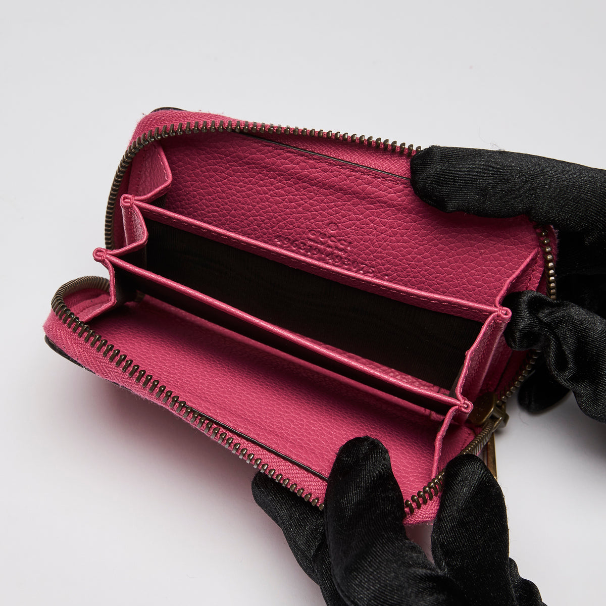 Grained Calfskin Logo Zip Around Card Case Box Pink Green