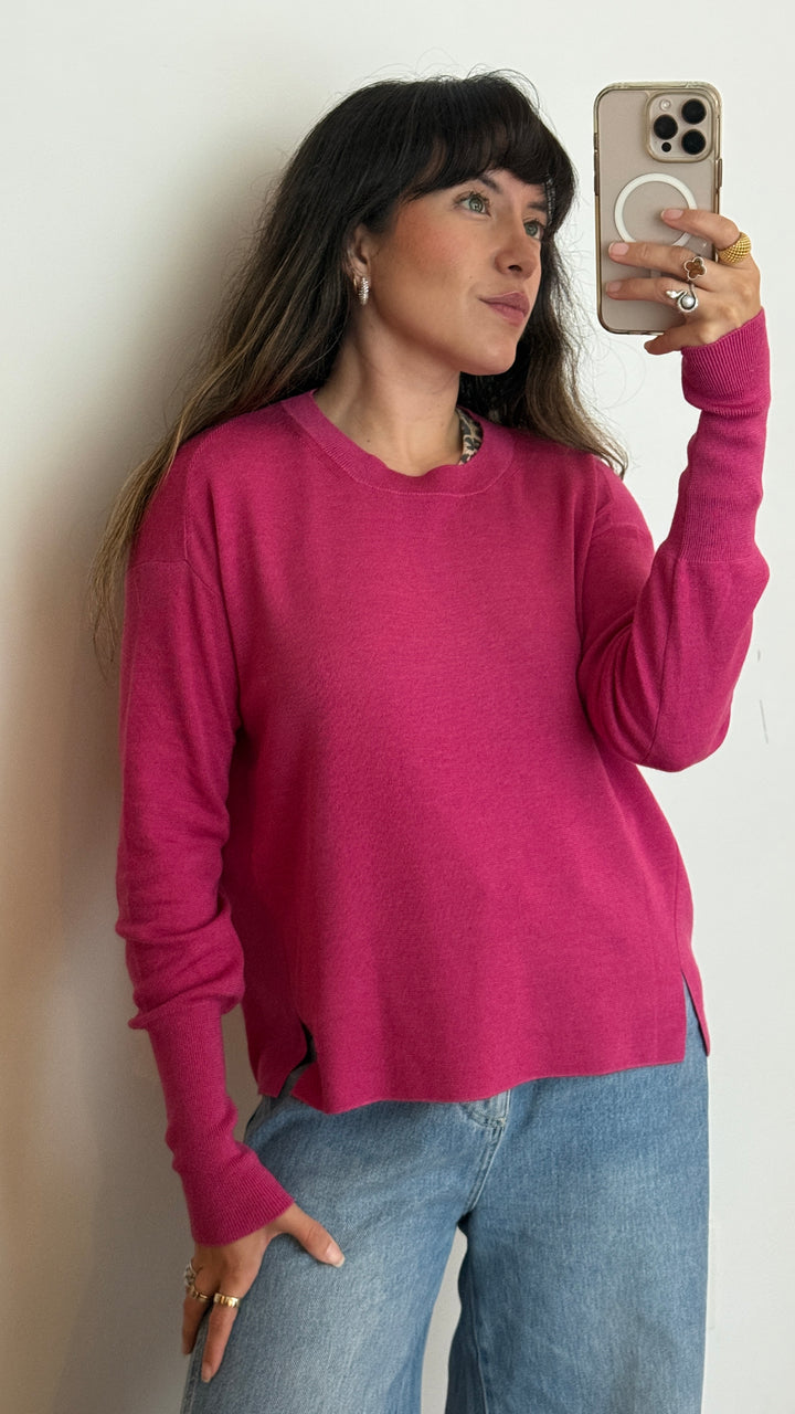 Louis Vuitton raspberry long sleeve knit top size M