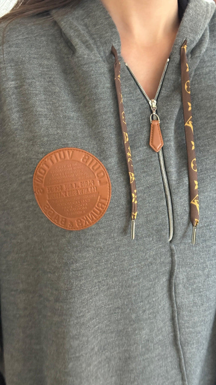 Louis Vuitton Grey Cashmere-Cotton Blend Poncho Size S