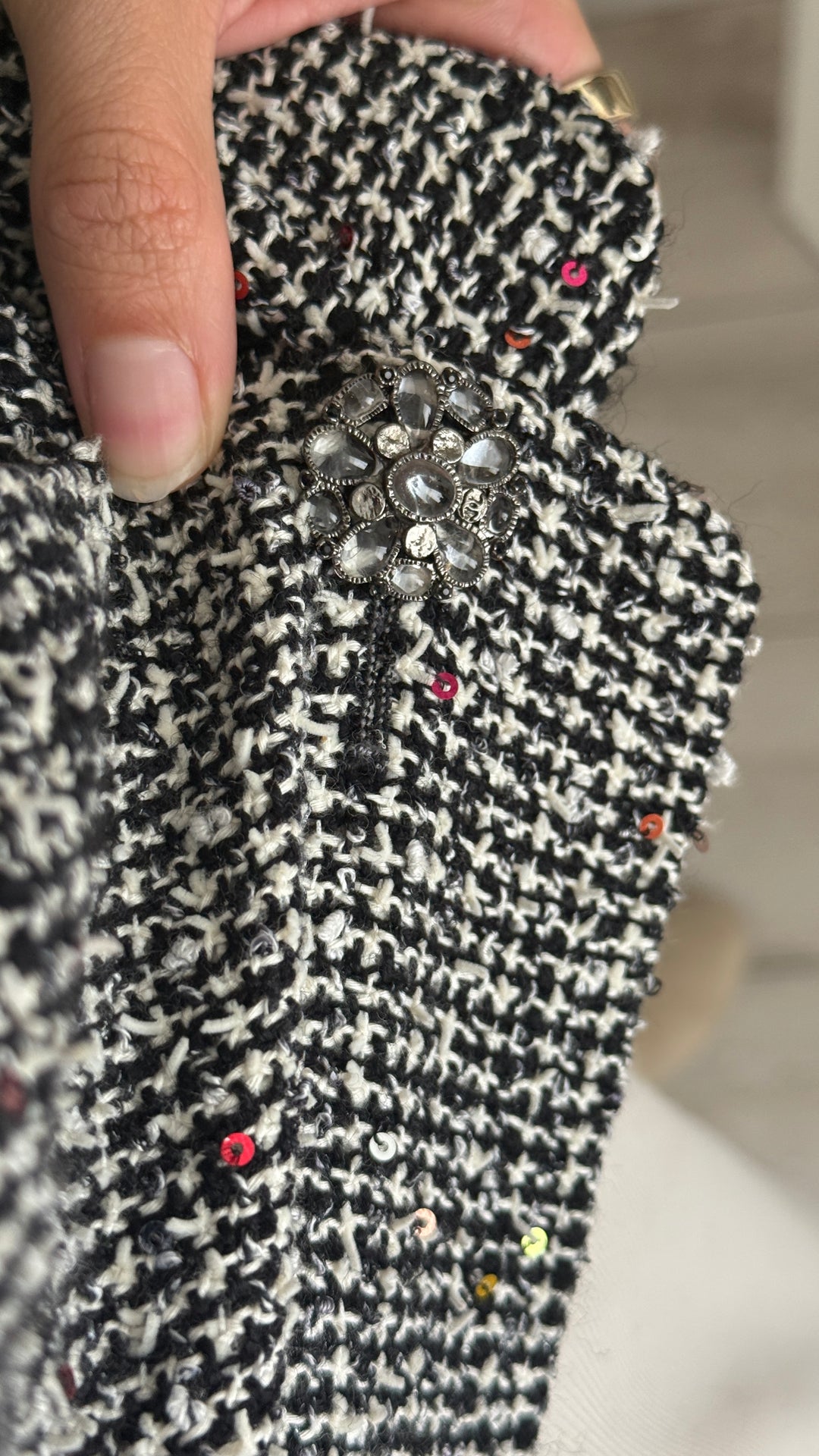 Pre-Loved Chanel™ Grey Tweed & Multicolour Sequin Jacket Size 38