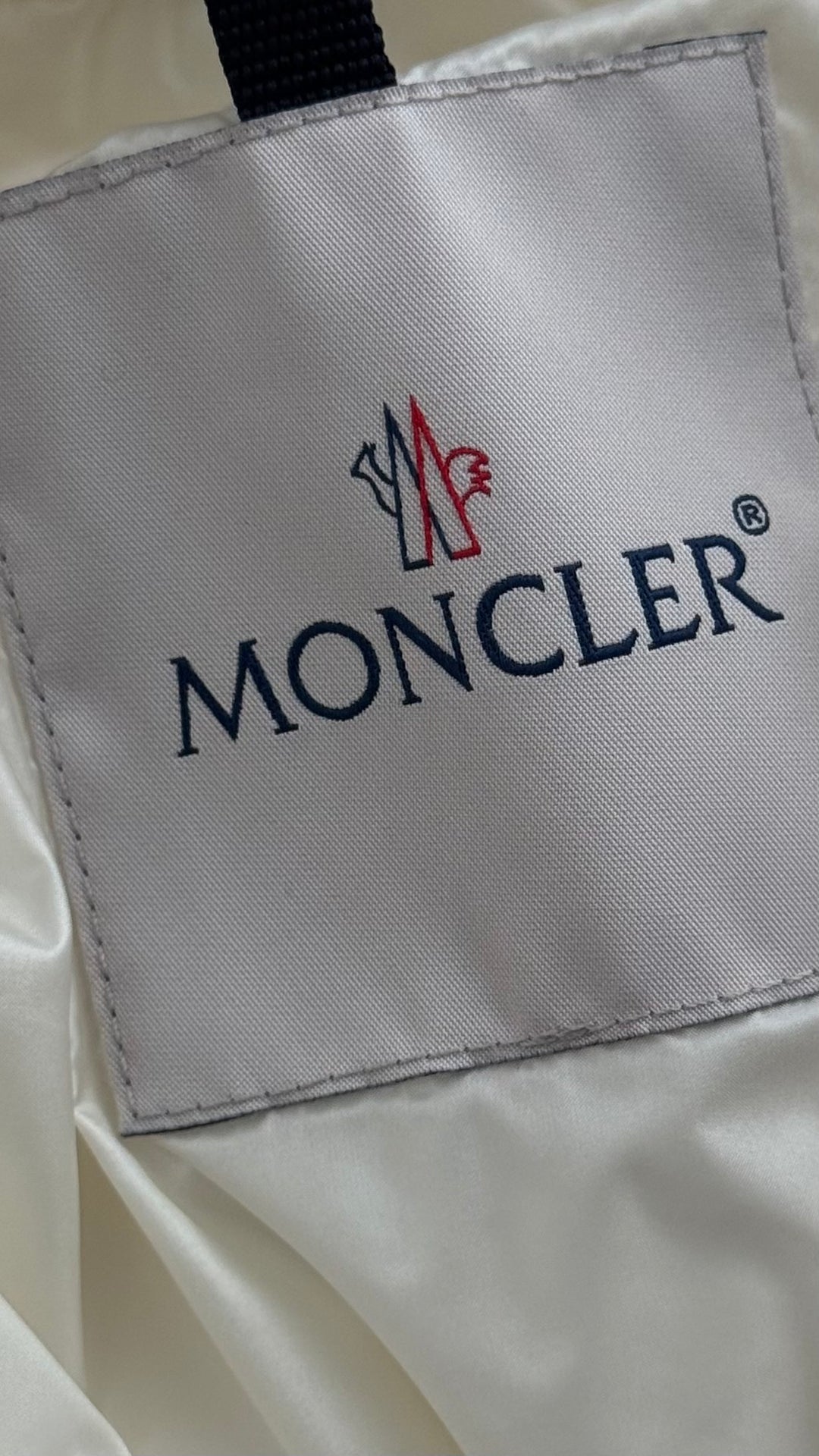 Moncler White Puffer Down Jacket Size 1