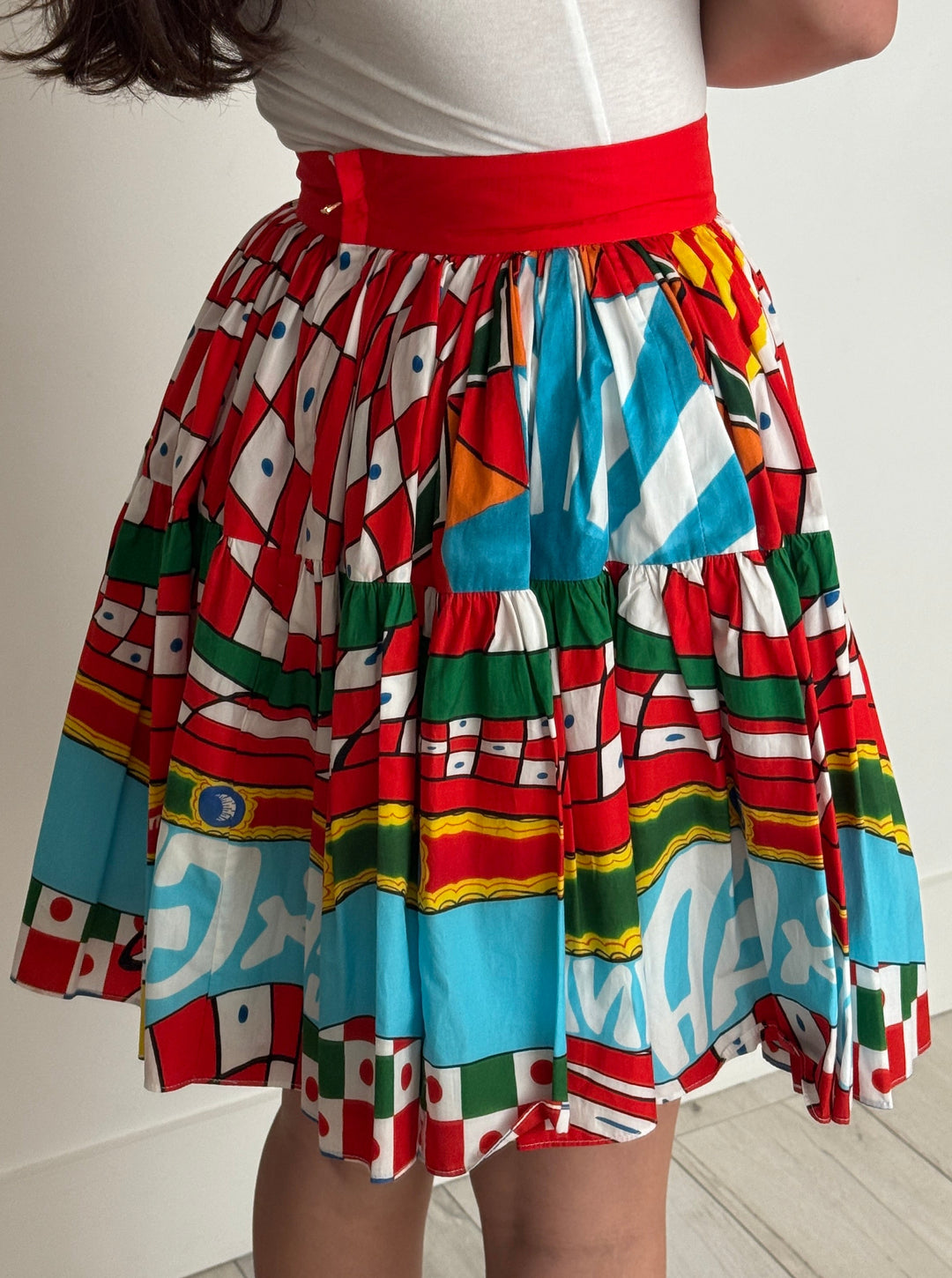 Dolce & Gabbana Red Multicolour Carretto Print Pleated Skirt Size 40