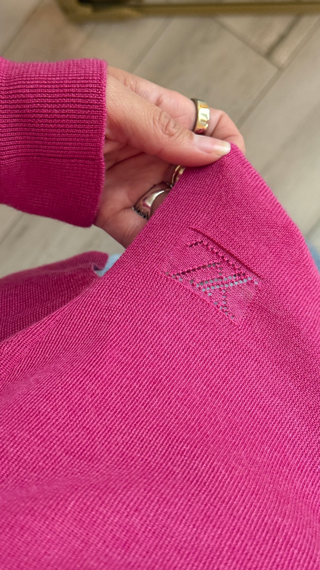 Louis Vuitton raspberry long sleeve knit top size M